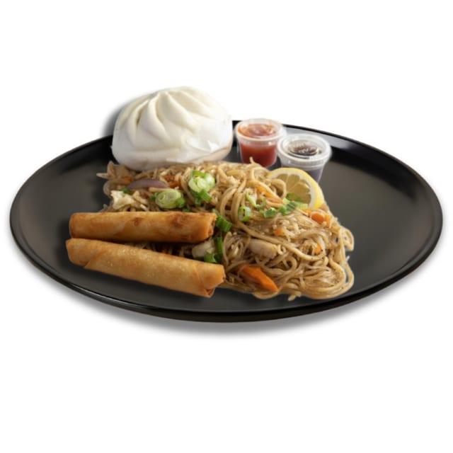 C4 - Subic Pancit with 2 Pieces Lumpia & 1 Siopao.