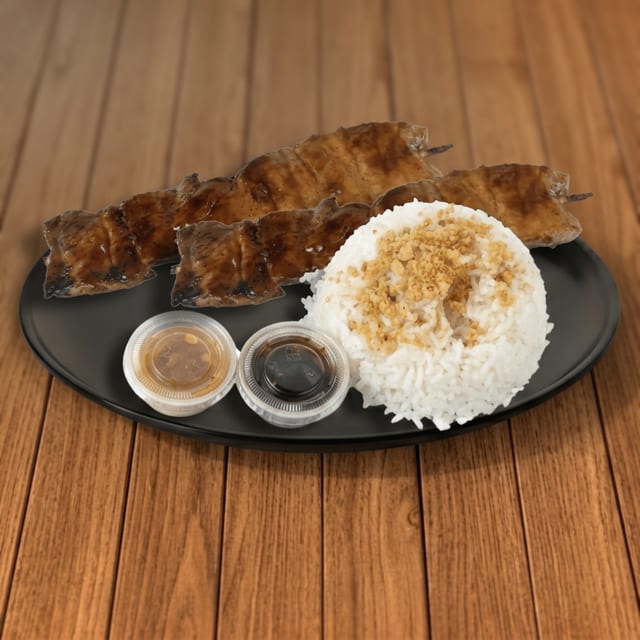 2 sticks of Skewer BBQ with Rice (Pork or Chicken).