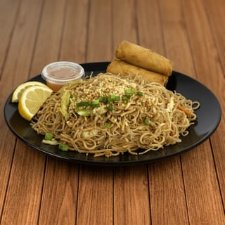 C3 - Subic Pancit with 2 Pieces Lumpia